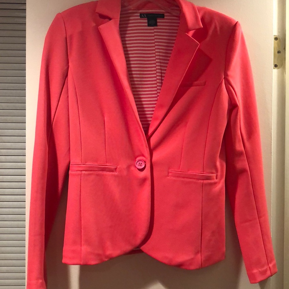 ⭐️⭐️BNWOT⭐️⭐️AX BLAZER!!!!